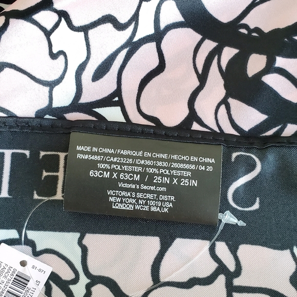 VICTORIA'S SECRET FLORAL SCARF - Picture 4 of 6